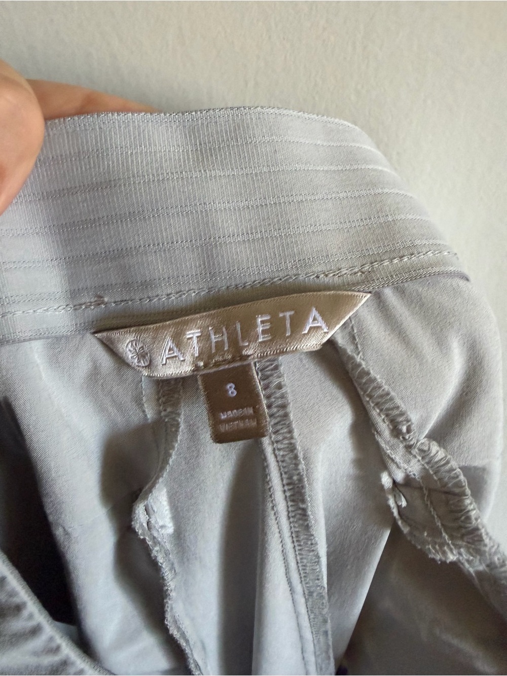 Athleta Tribeca Crop Pant Tern Gray Commuting Stretch Comfort Travel size 8 EUC - Picture 9 of 13